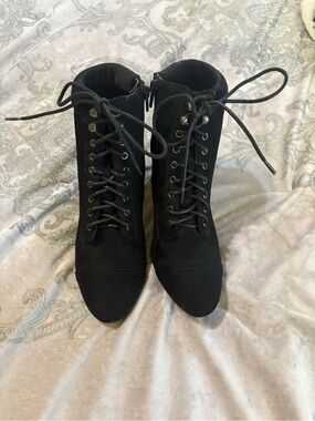 Women's Black Lace-Up Ankle Boots
